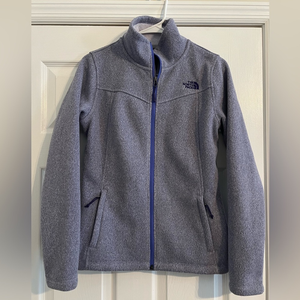 Women’s Northface Full Zip Fleece Jacket - Size Small